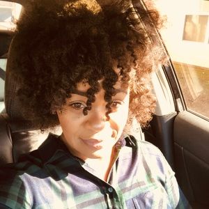 Meet your Posher, Sherlonda